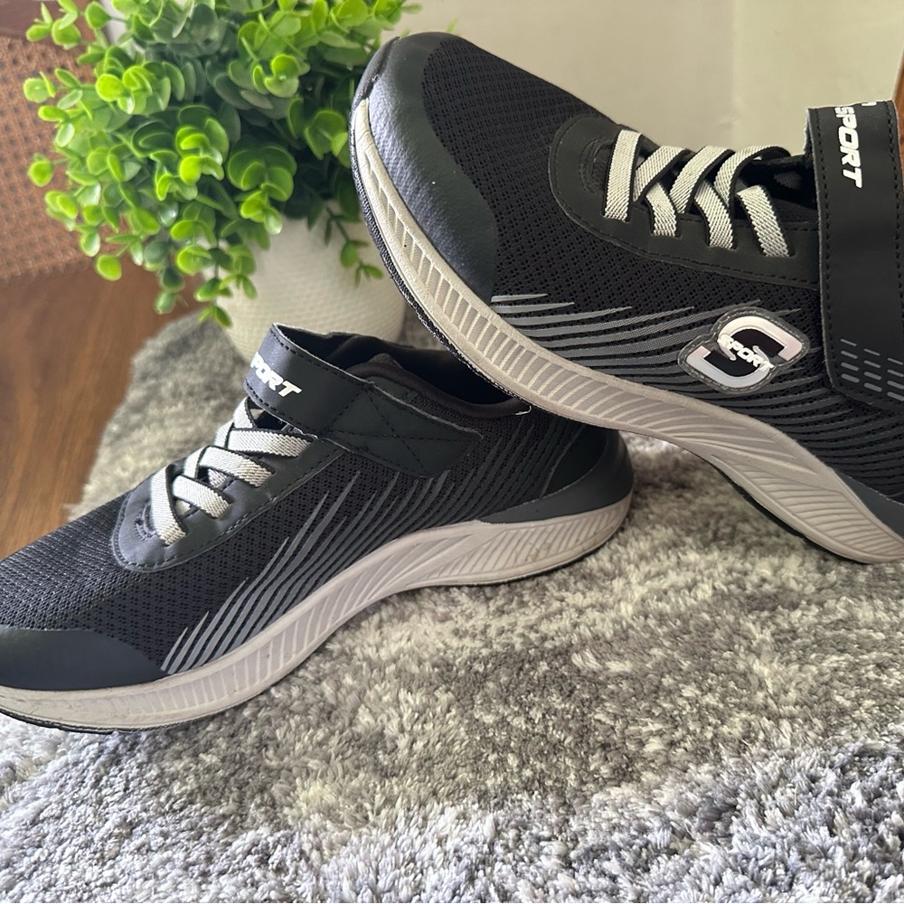 Skechers Boys S Sport F132-2 Black Running Shoes Sneakers Size 4 Memory Foam